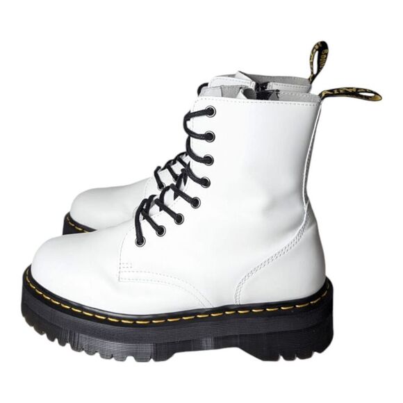 DR. MARTENS Jadon White Smooth Leather Combat Boot Size M9/W10 - Picture 2 of 13